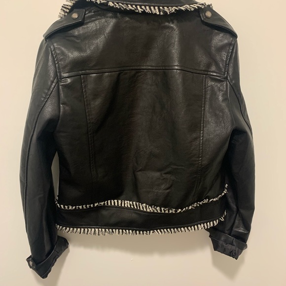 Leather jacket - Picture 5 of 5